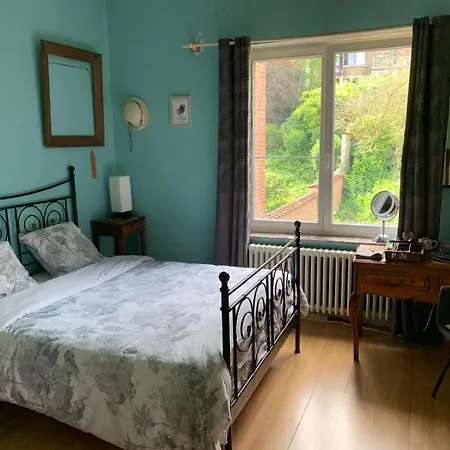 Chambre Privee Au Pied De La Citadelle 3*